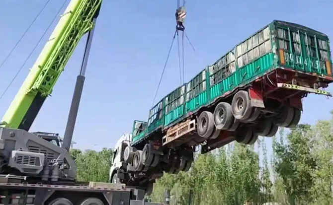 铜梁区道路脱困救援案例